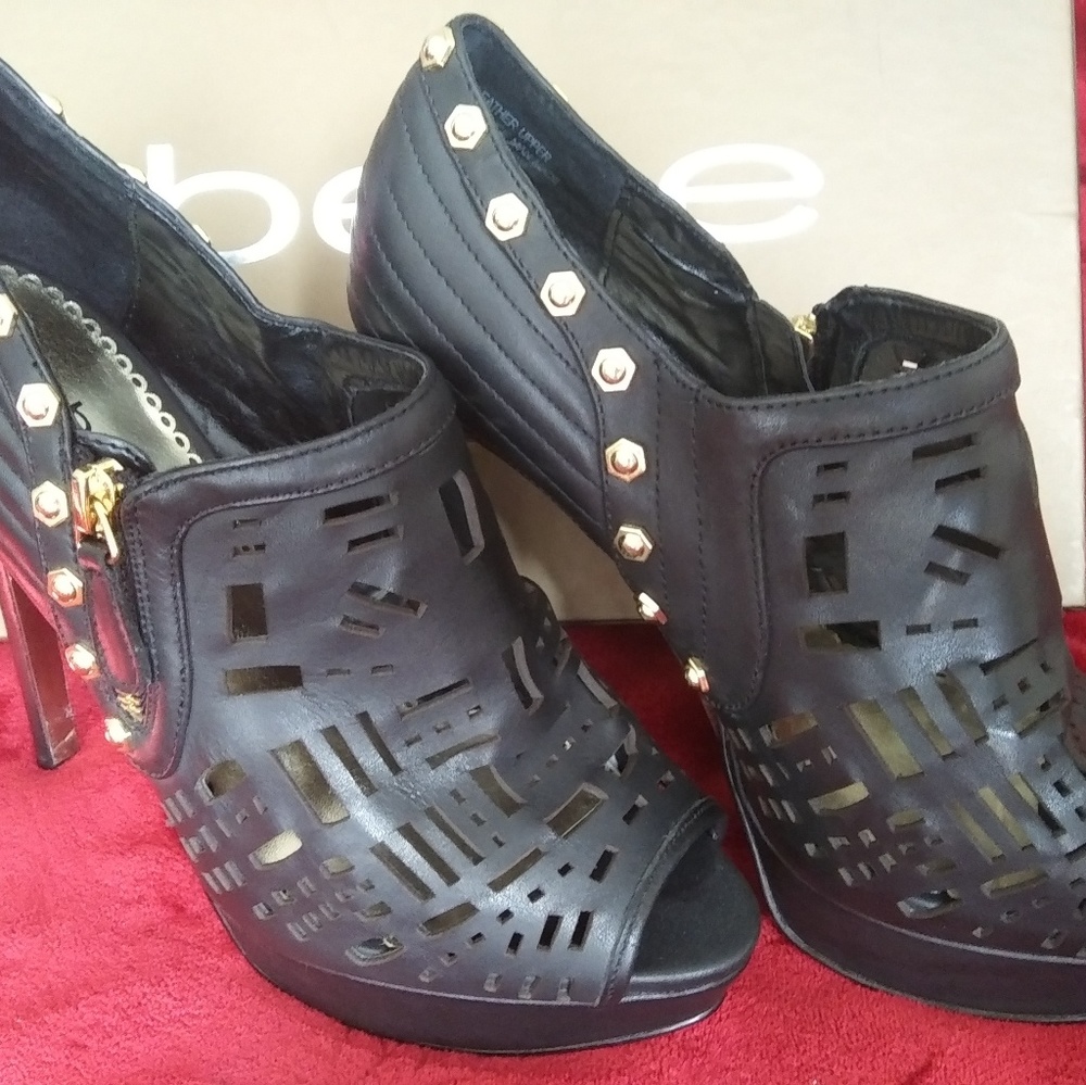 Bebe Peep Toe